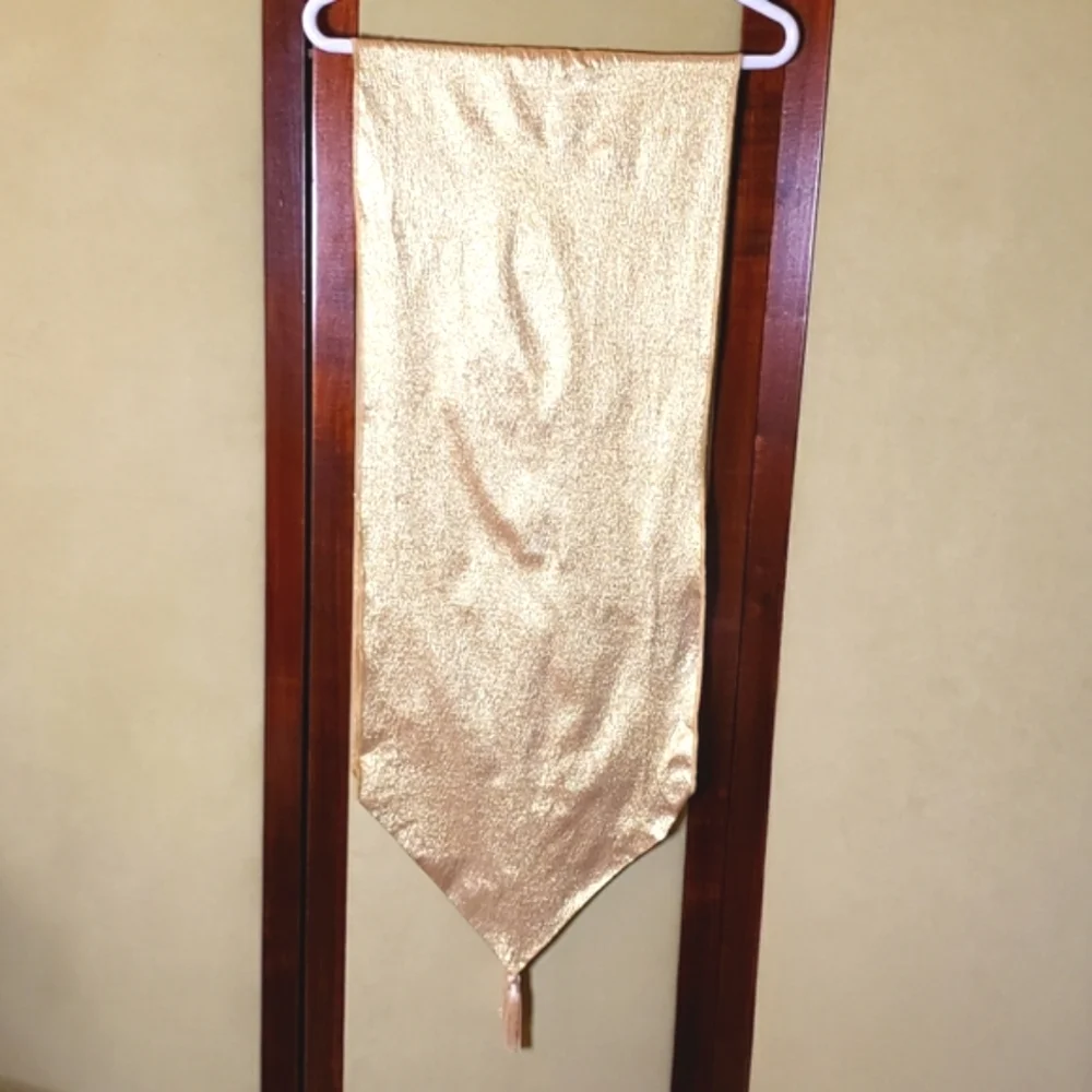 Gold Lame Table Runner